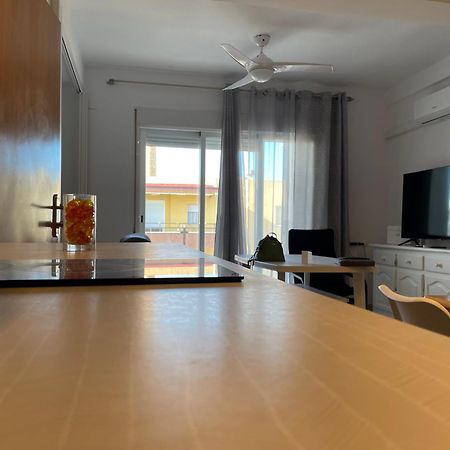 Vistas Al Mar A 10 Metros De La Playa De Regla Parking Gratis Apartment Чипиона Екстериор снимка